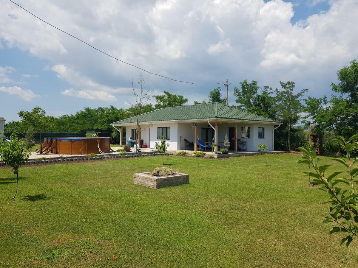 Casa Elis Piscina, Jacuzzy , Sauna, Ciubar Merei Exterior foto